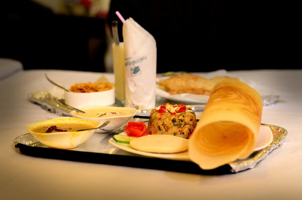 ホテル Mohini Royal Jharsuguda エクステリア 写真